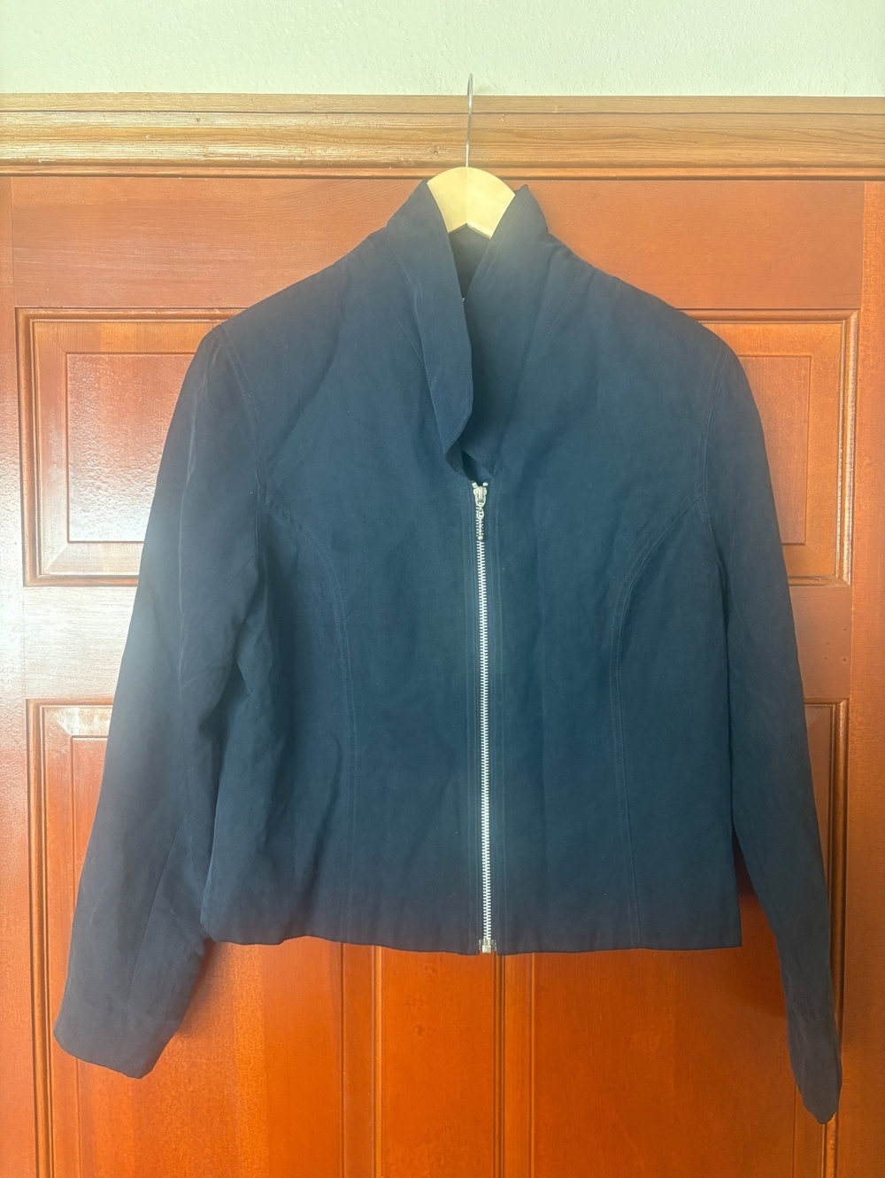 Mixit Collection Women’s Size 8 Black Silk Blend Zip Front Jacket